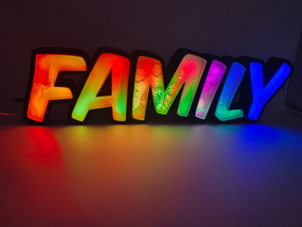LED Schriftzug mit eigenen Bildern | Personalisiertes Geschenk